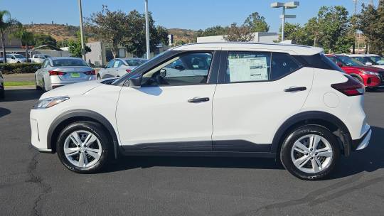 2024 Nissan Kicks