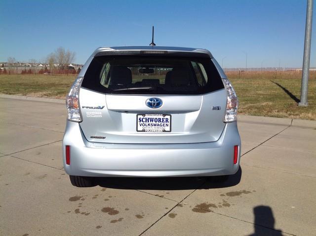 2014 toyota prius v two two 4dr wagon for sale in lincoln, nebraska