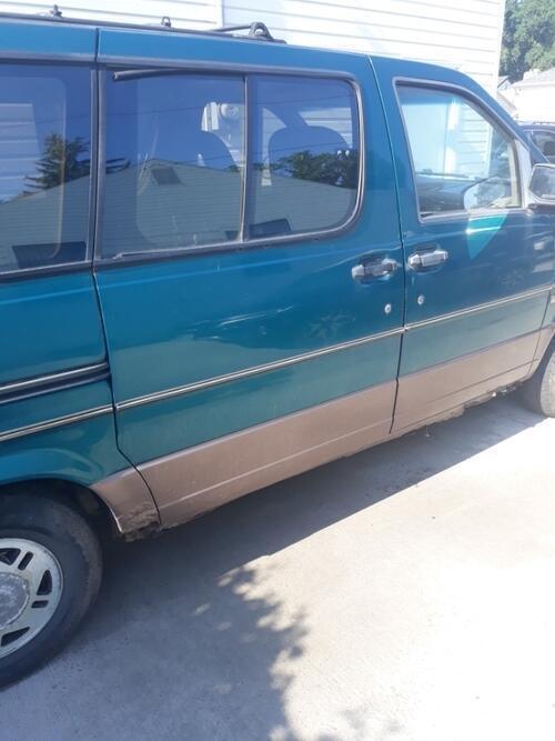 retro 1993 aurostar van