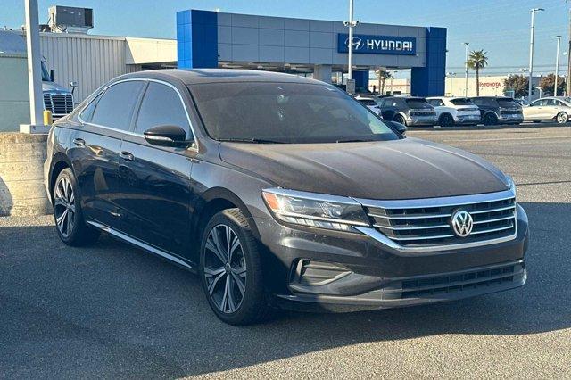2022 volkswagen passat 2.0t se