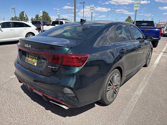 2022 kia forte gt