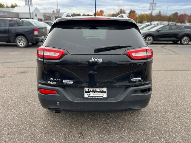 2016 jeep cherokee latitude