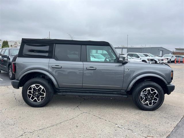 2021 ford bronco outer banks