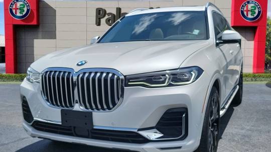 2021 BMW X7