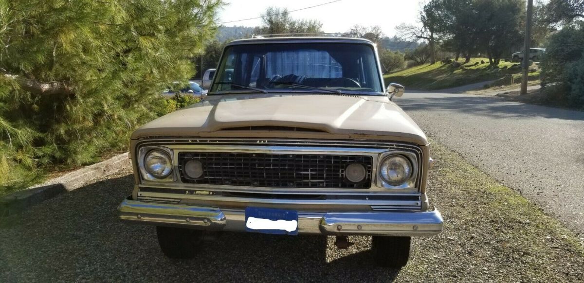 1977 jeep wagoneer with 401 motor "almost completely original" runs good