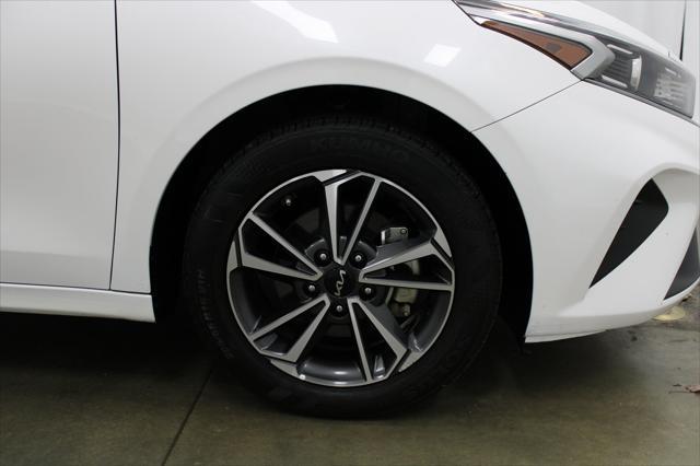 2022 kia forte lxs