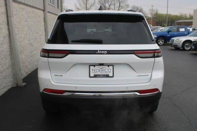 2022 jeep grand cherokee laredo in wood river, illinois
