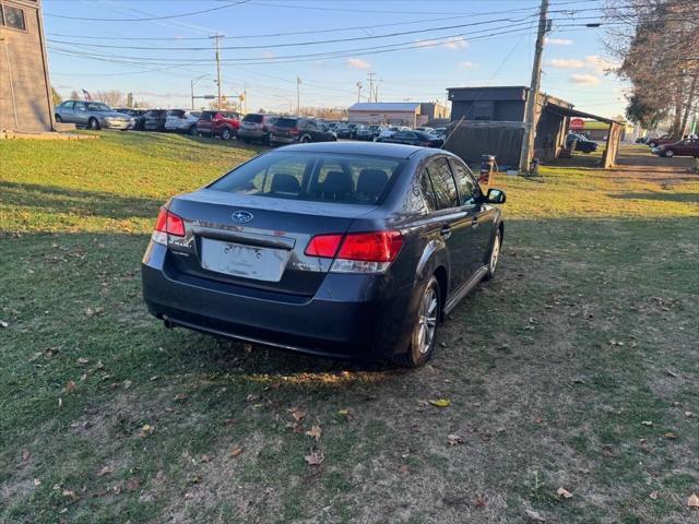 2010 subaru legacy premium