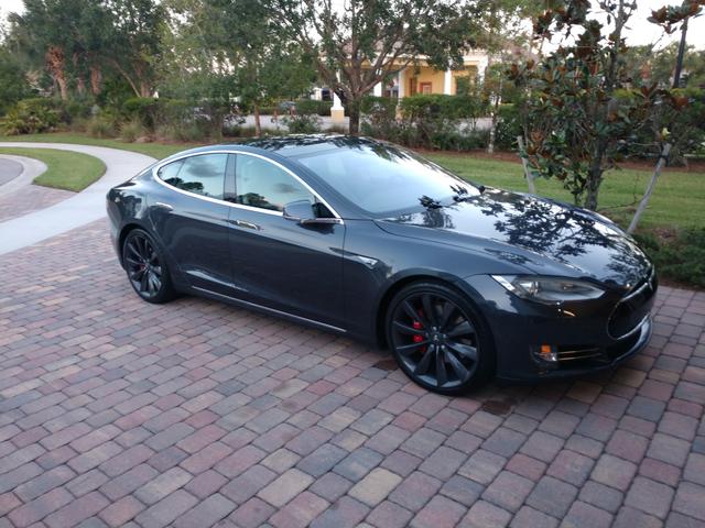 2015 tesla model s p90d