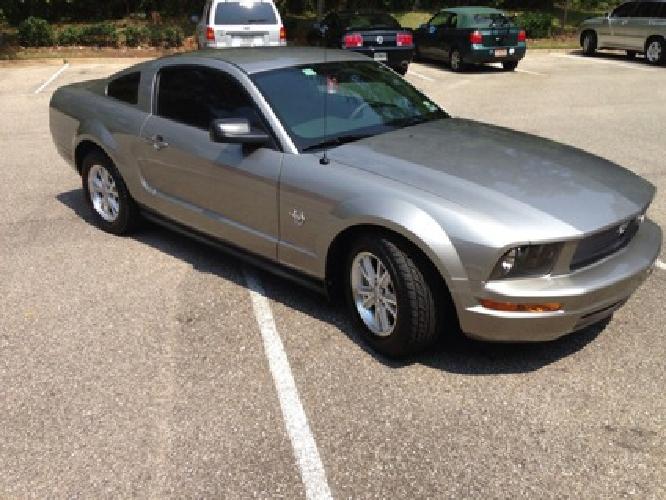 2009 ford mustang v6 coupe in tallahassee, fl