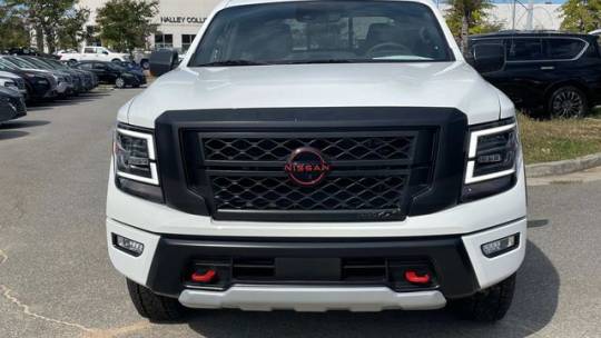 2024 Nissan Titan pro-4x