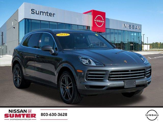 2022 porsche cayenne base