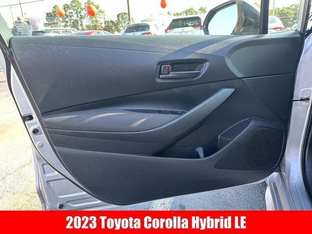 2023 toyota corolla hybrid le