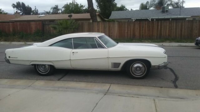 vintage 1968 buick wildcat
