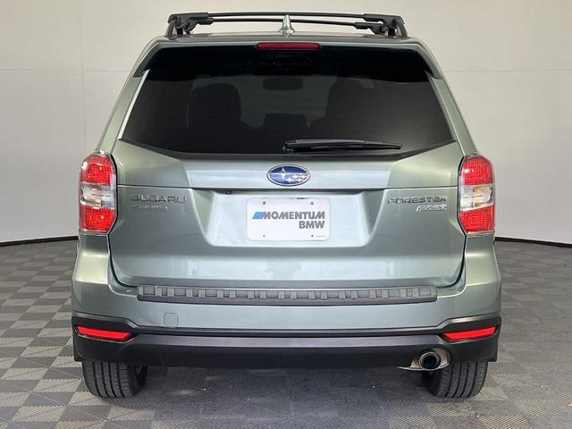 2016 subaru forester 2.5i touring