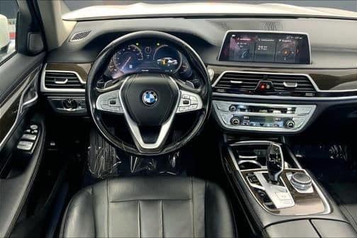 2019 bmw 740 in secaucus, new jersey