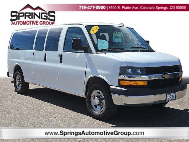2020 chevrolet express 3500 lt