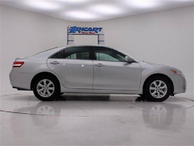 2011 toyota camry le in columbus, oh