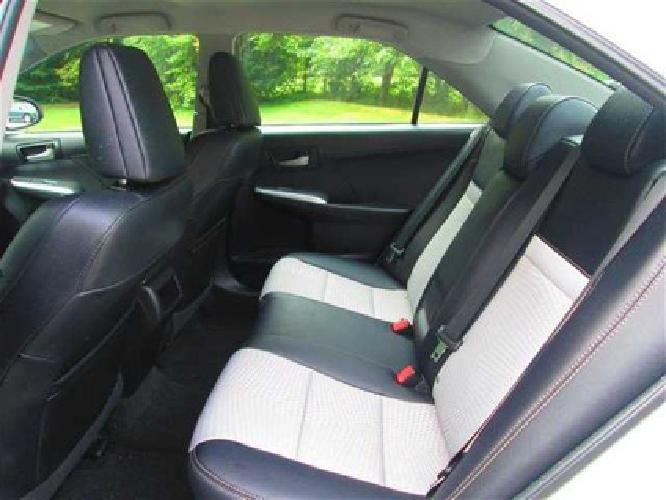 2014 toyota camry 4dr sdn se 5ecti v6 in gloucester, va
