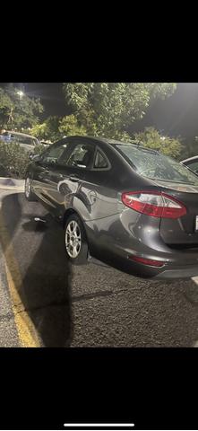 2015 ford fiesta se