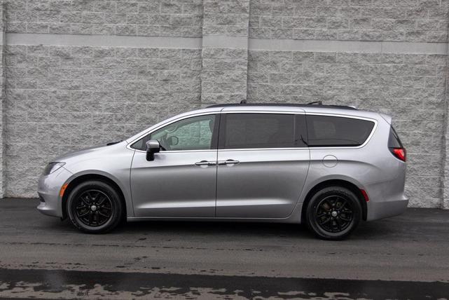 2020 chrysler voyager lxi