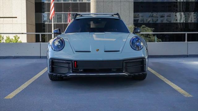 2023 porsche 911 dakar