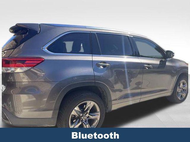2018 toyota highlander limited