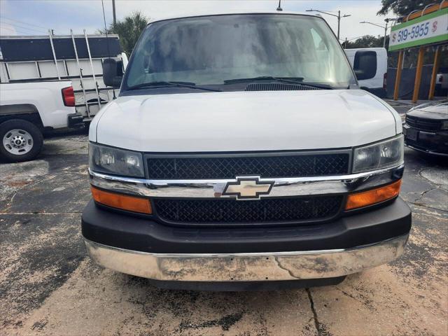 2015 chevrolet express 3500 lt