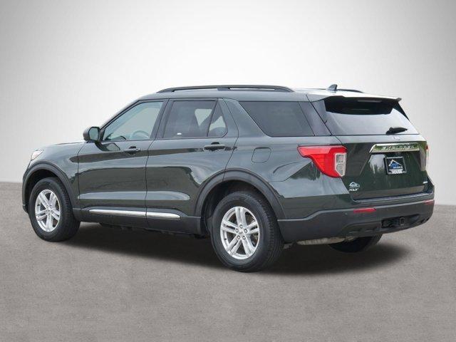 2022 ford explorer xlt