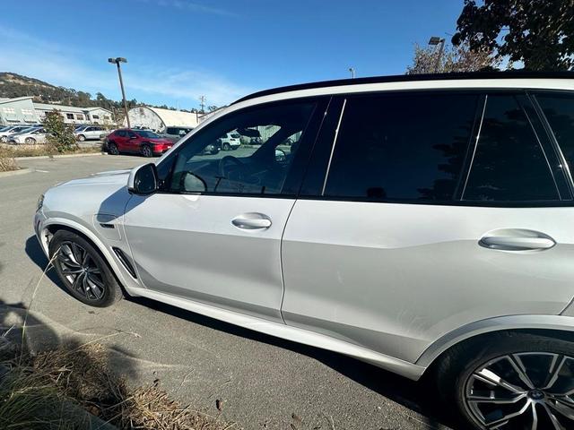 2022 bmw x5 phev xdrive45e