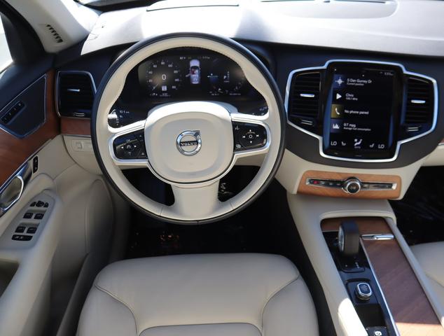 2022 volvo xc90 recharge plug-in hybrid t8 eawd phev inscription expression 6p