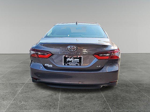 2023 toyota camry le