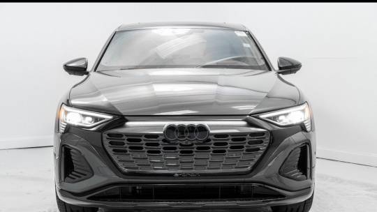 2024 Audi Q8 e-tron