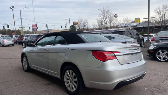 2012 Chrysler 200