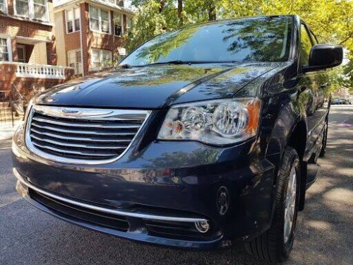 2013 chrysler town country wheelchair handicap for sale in new york