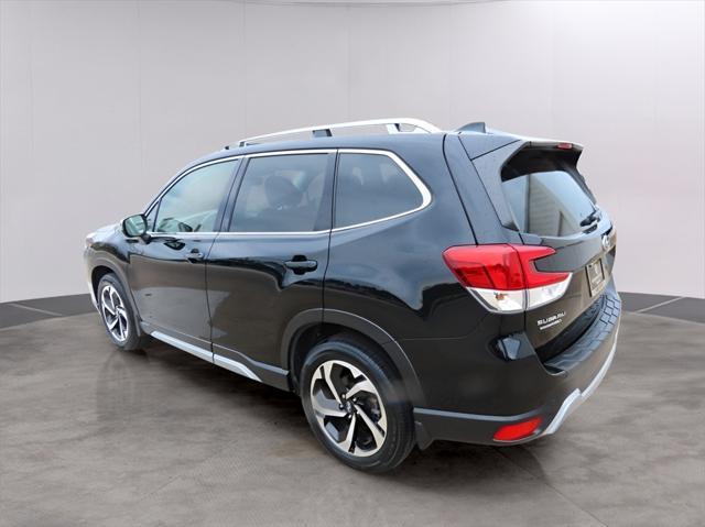 2022 subaru forester touring