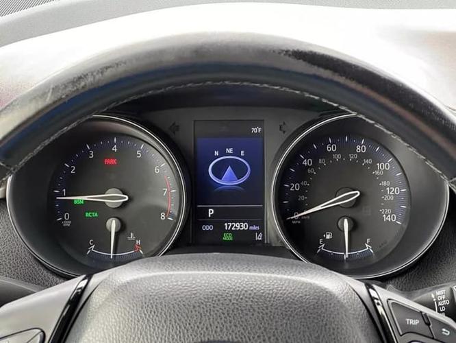 2019 toyota c-hr le sport utility 4d in lincoln, nebraska