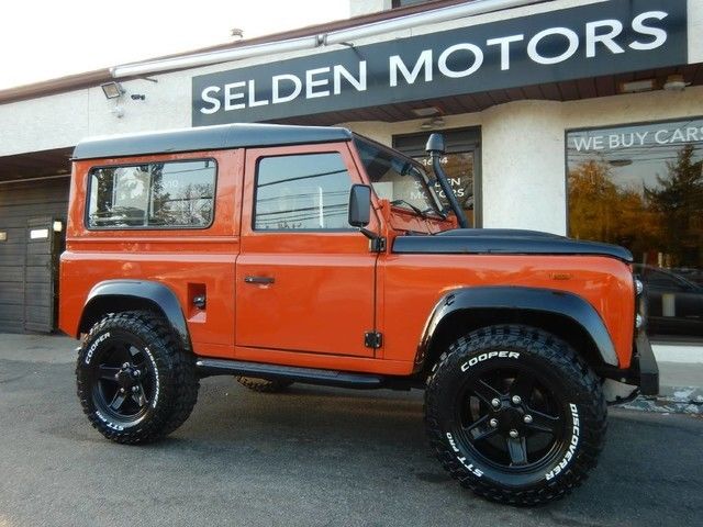 *** 1987 land rover defender 90 * 2.5 turbo diesel engine * 5 speed manual ***