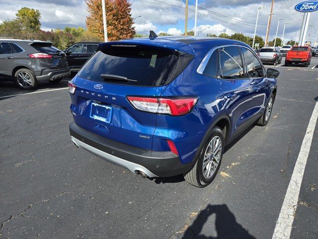 2022 ford escape sel
