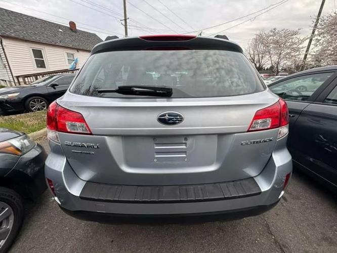 2013 subaru outback 2.5i wagon 4d in manassas, virginia