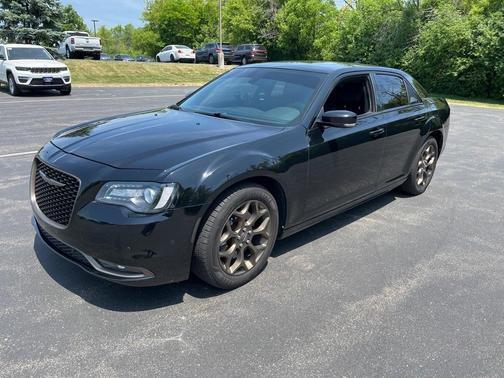 2016 chrysler 300 in saint louis, missouri
