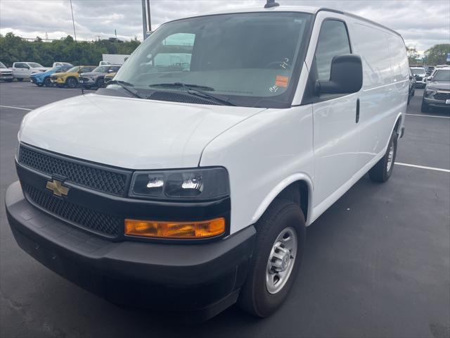 2023 chevrolet express 2500 rwd 2500 regular wheelbase wt
