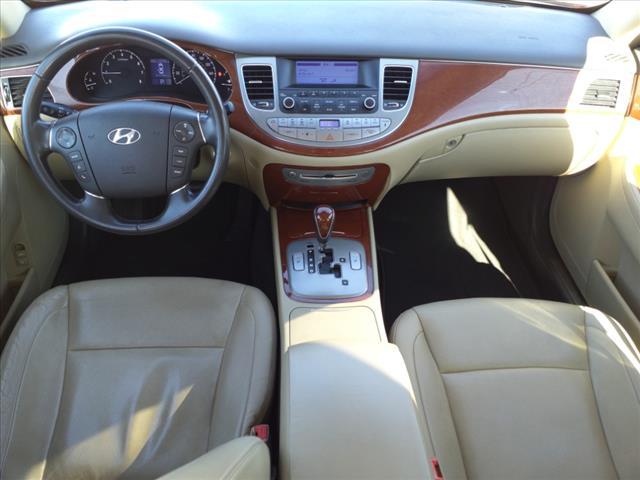 2013 hyundai genesis 3.8