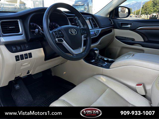 2019 toyota highlander limited