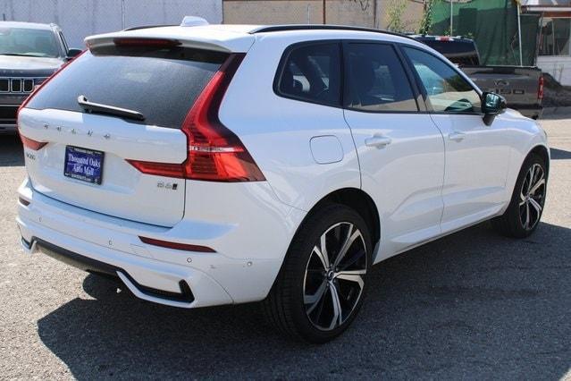 2022 volvo xc60 b6 r-design