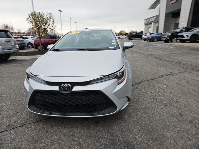 2022 toyota corolla le