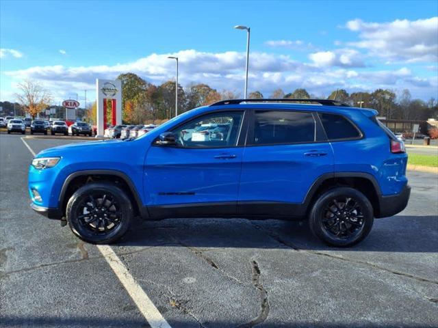 2023 jeep cherokee altitude