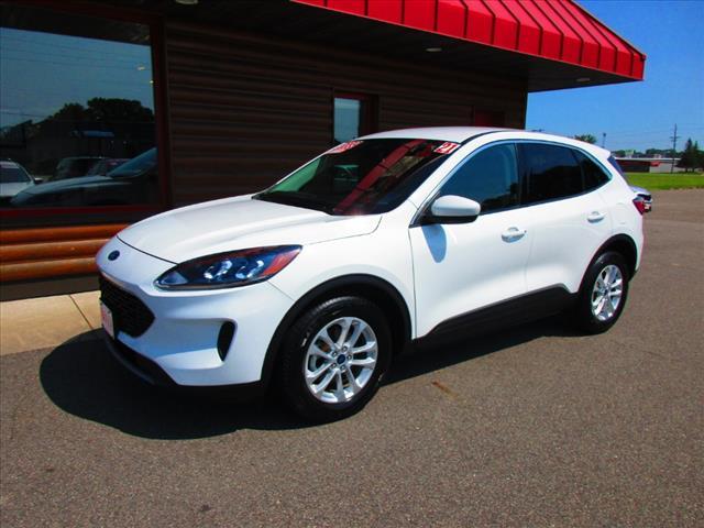 2021 ford escape se
