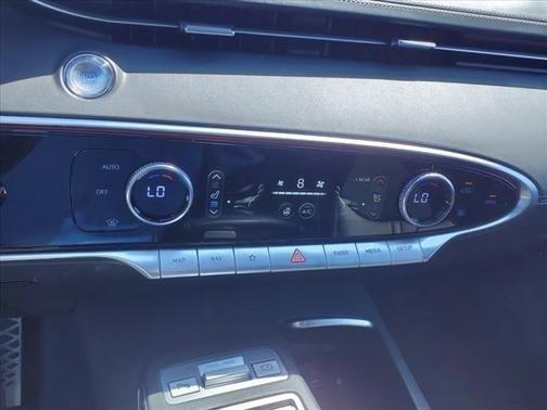 2025 genesis gv70