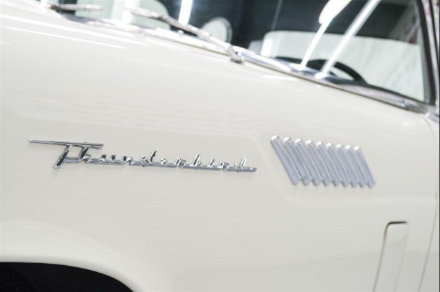 restored classic t bird d code 312 t10 4spd ac ps power seat skirts wire wheels
